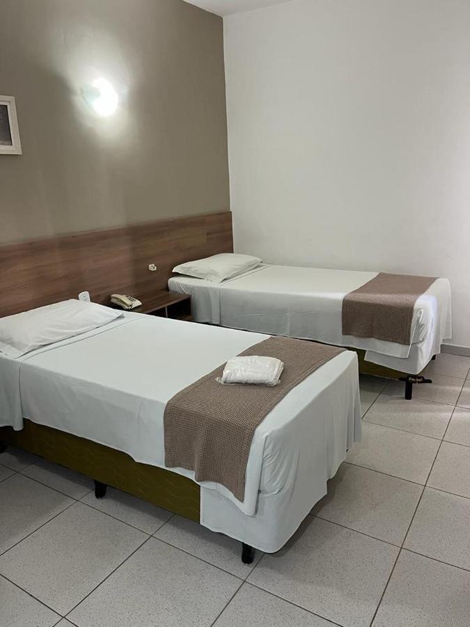 Hotel Larison Economy à Pôrto Velho Extérieur photo
