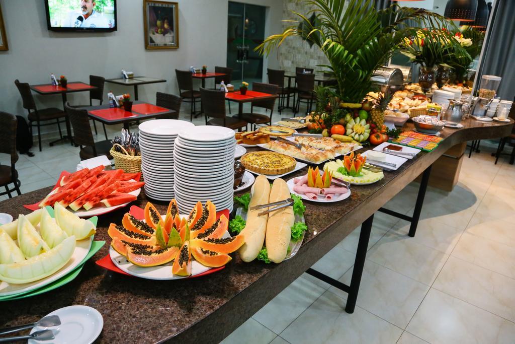 Hotel Larison Economy à Pôrto Velho Extérieur photo