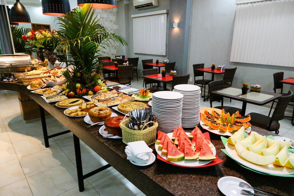 Hotel Larison Economy à Pôrto Velho Extérieur photo