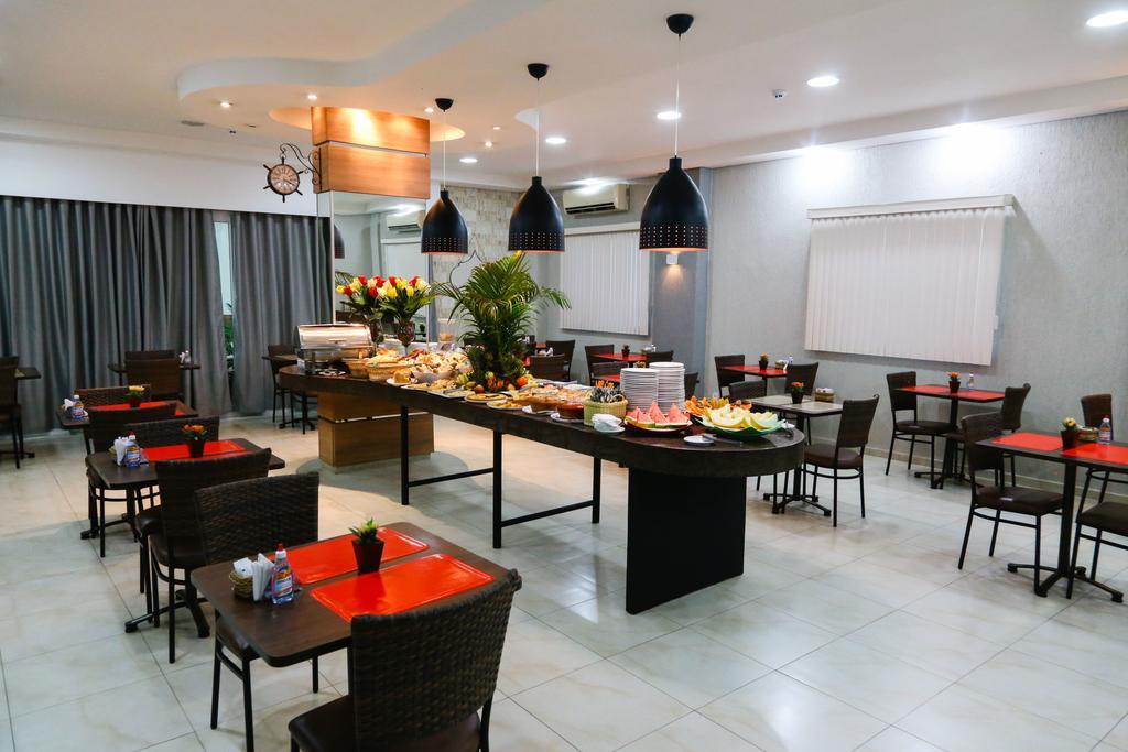 Hotel Larison Economy à Pôrto Velho Extérieur photo